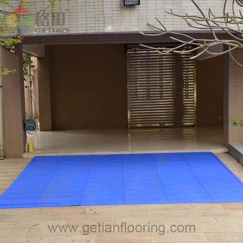 Multi-functional wood grain PP flooring